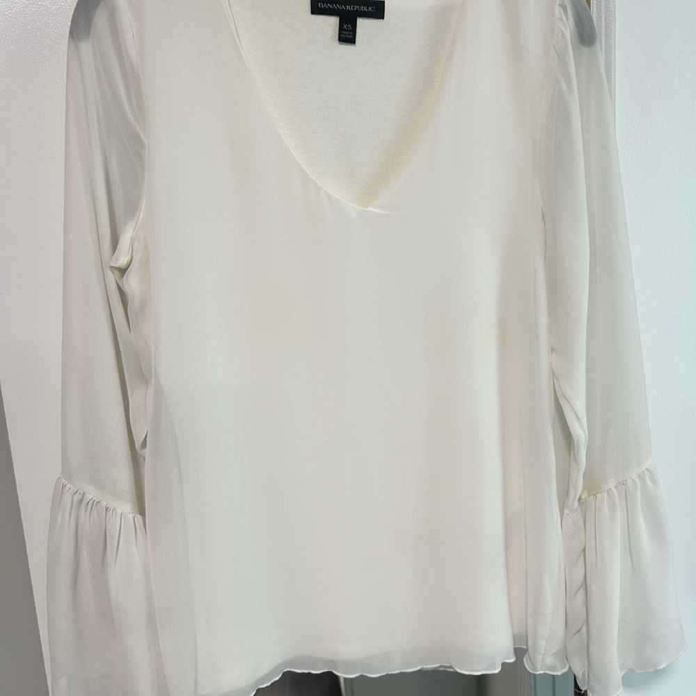 Banana Republic Women's Ivory Blouse